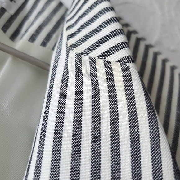 Vintage Christian Dior Short Sleeve Jacket - Picture 13 of 13